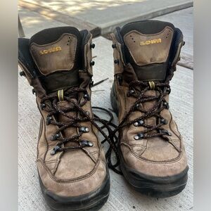 Lowa Renegade Mid GTX Men's Hiking Boots Size 10.5 US, Brown Goretex, Waterproof
